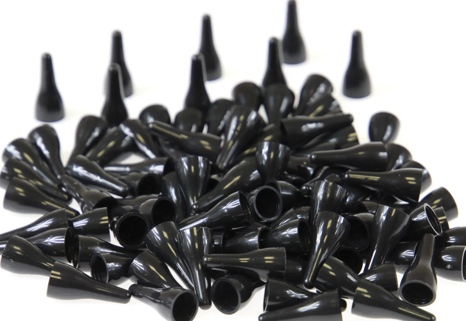 Pionki do gry plastik zwykłe - czarne - 100 szt.